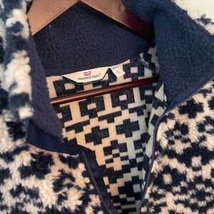 Vineyard Vines Women's Navy and Cream Teddy Jacket